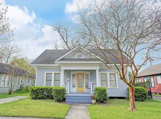 1128 W Cottage St, Houston, TX 77009