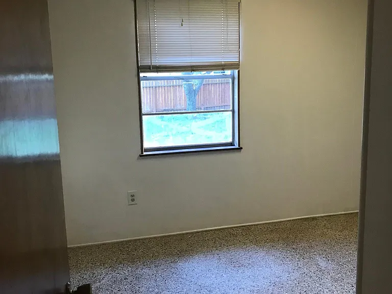1400 Wren Ln — Photo 22