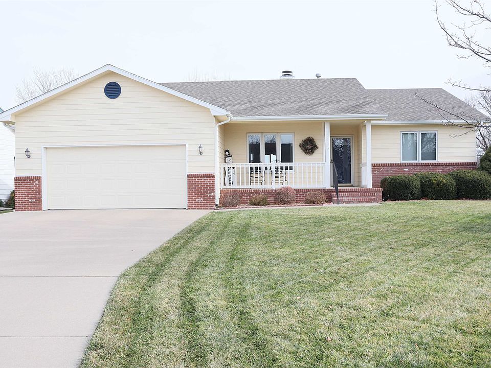 1st image of 2708 Brandon Ln