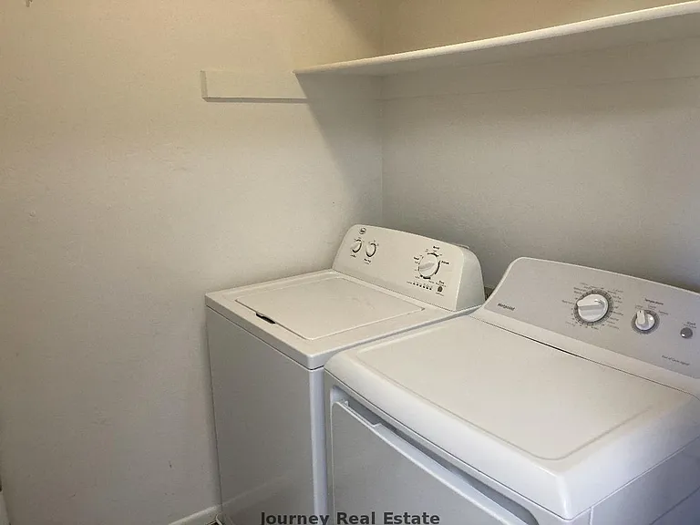 Cedar Ridge Apartments — Photo 6