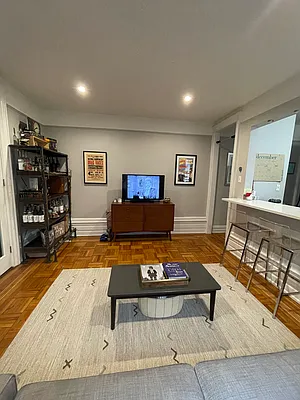 Rented by Avenues Real Estate | media 16