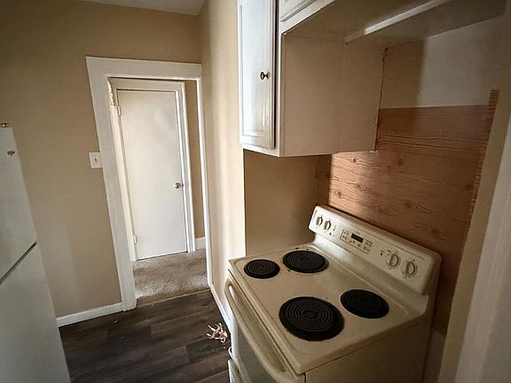 5th image of 12016 Forrer St