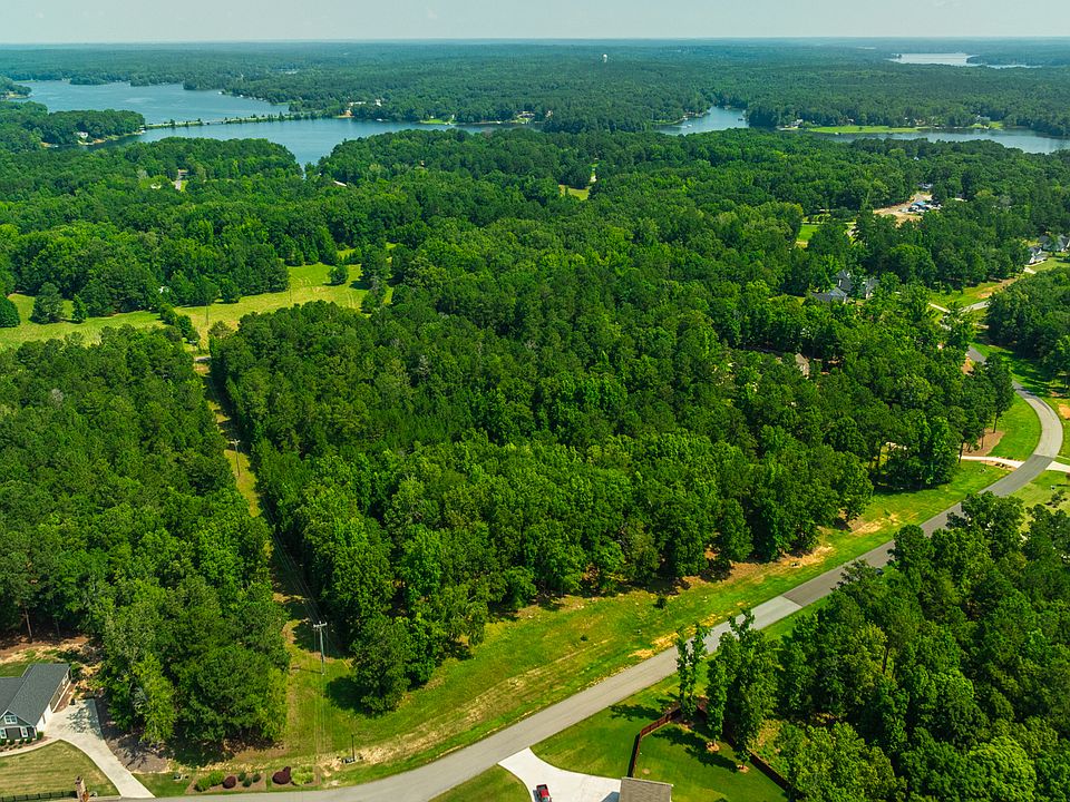2nd image of 115 Harmony Bay Dr