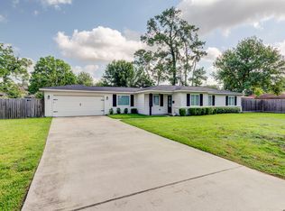 10018 Whiteside Ln, Houston, TX 77080