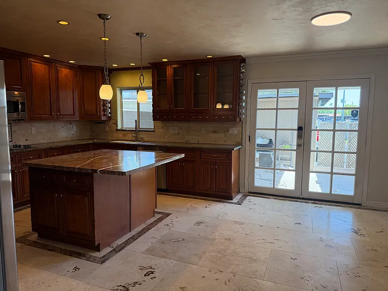 Updated kitchen and appliances.