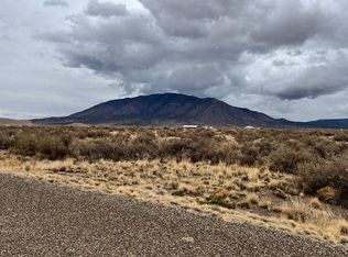 202 Embers Rd, Carrizozo, NM 88301