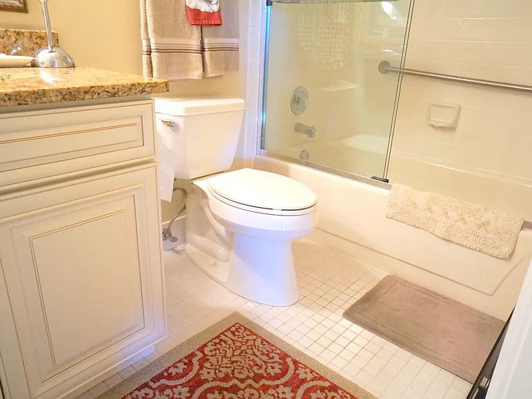 7286 Huntington Ln #306 — Photo 23