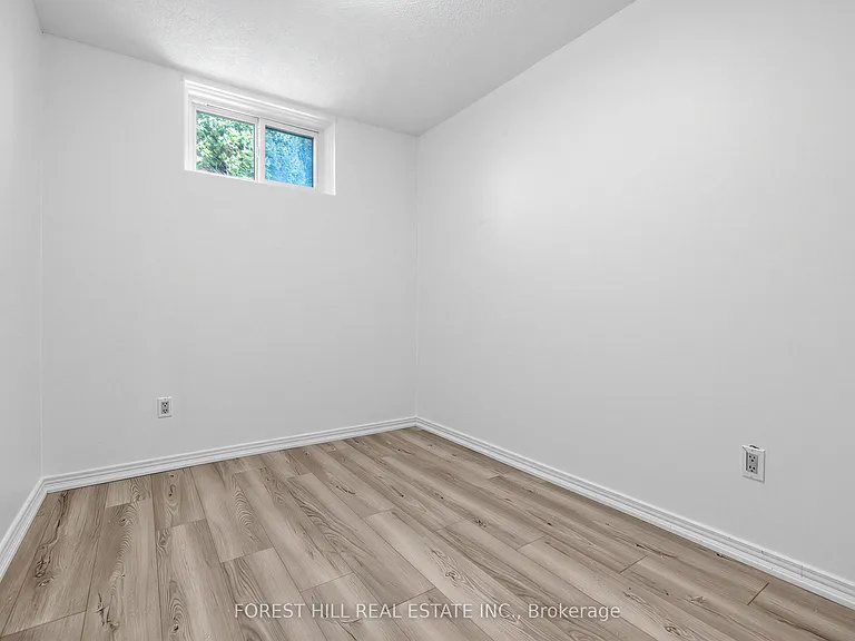 477 Cummer Ave — Photo 27