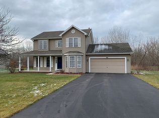 496 Chestnut Ridge Rd, Rochester, NY 14624