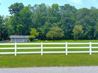 2 E Neininger Dr, Monticello, IN 47960
