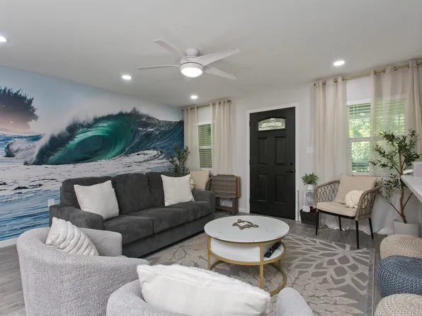59-498 Kamehameha Hwy, Haleiwa, HI 96712