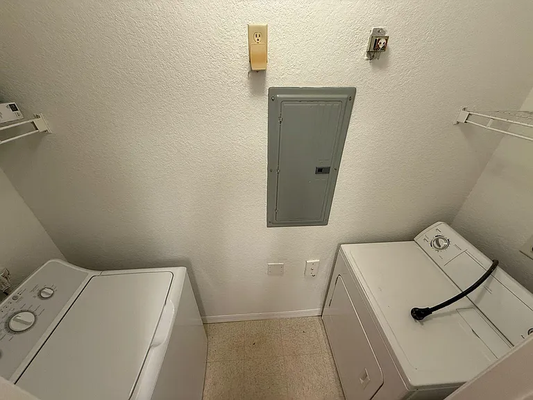 106 SW Peacock Blvd #4-205 — Photo 6