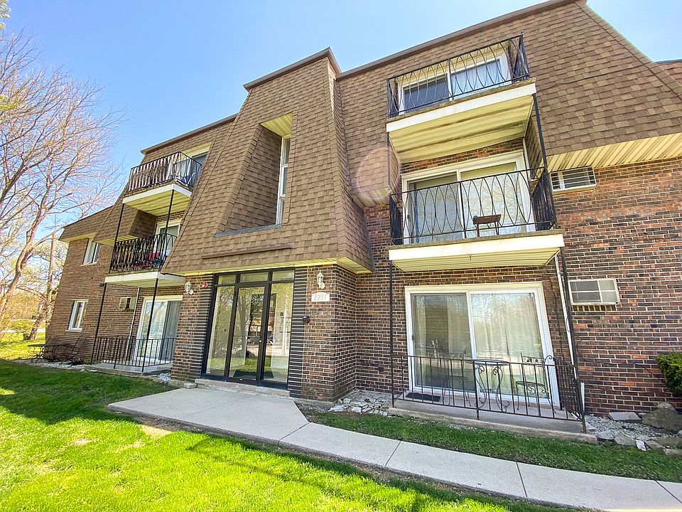1st image of 8231 S Archer Ave #7