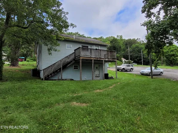 2904 Greenway Dr, Knoxville, TN 37918