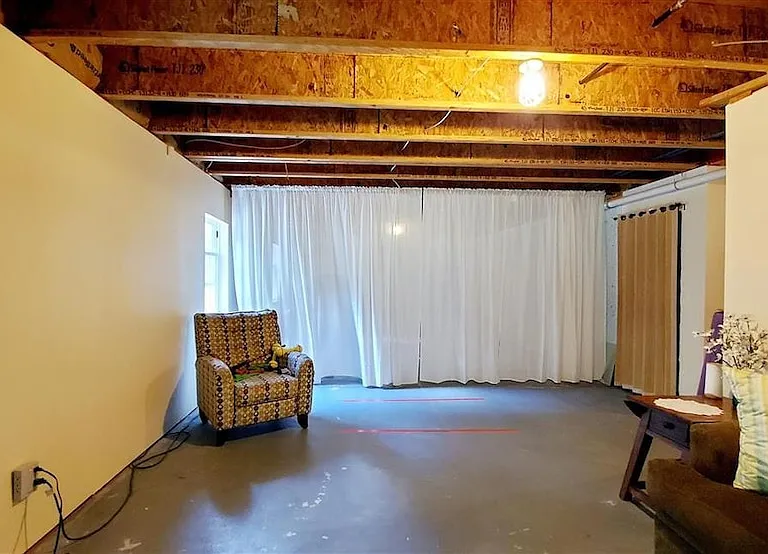106 Welsford Ct — Photo 28