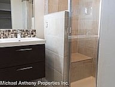 5th image of 8643 Anrol Ave
