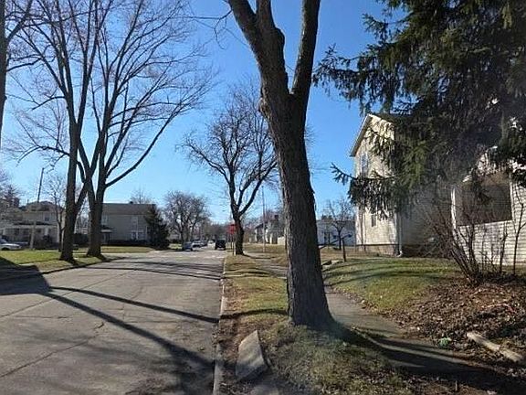5th image of 3808 Avondale Dr
