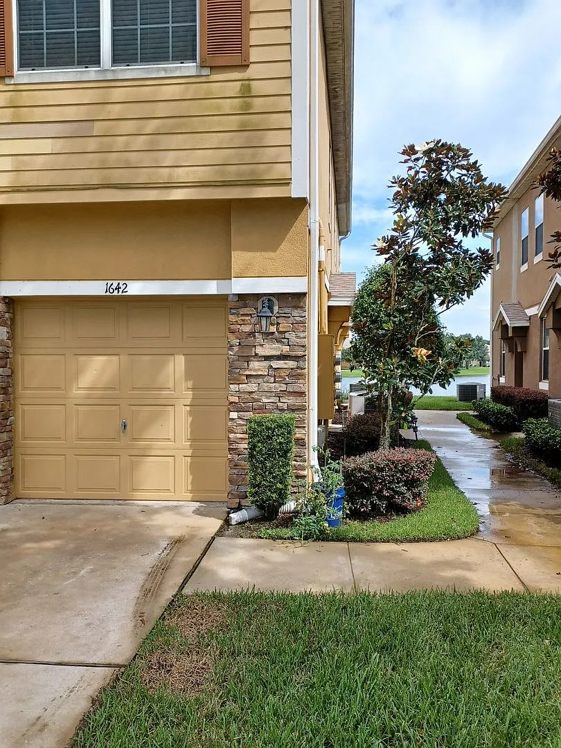 2 Bedroom, 2 bath, garage in Winter Garden, minutes from downtown Winter Garden ... — Photo 1