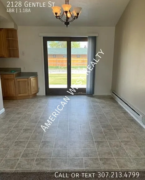 2128 Gentle St — Photo 3