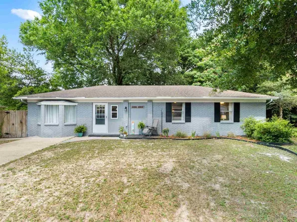2955 Newton Dr, Pensacola, FL 32503