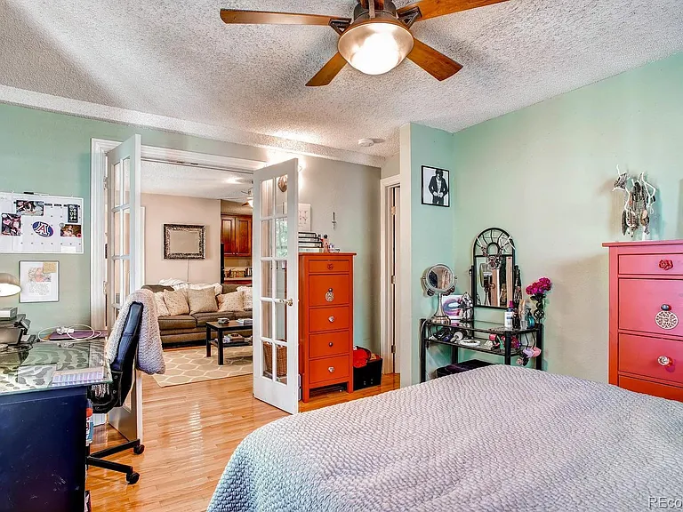 2101 S Josephine St #212 — Photo 8