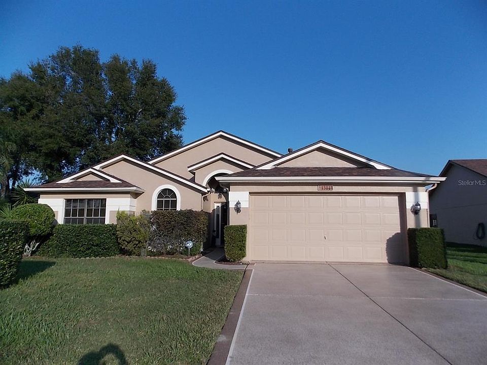 1st image of 13848 Stoneridge Dr