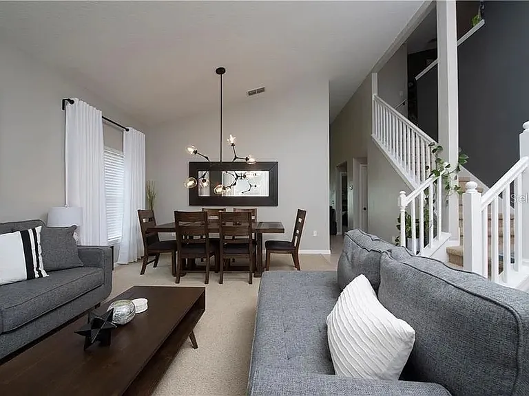 3135 Dasha Palm Dr — Photo 4