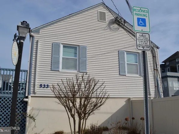 533 Engleside Ave, Beach Haven, NJ 08008