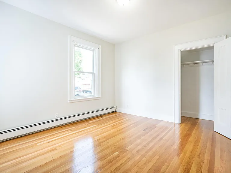 31 Adams St #1 — Photo 6