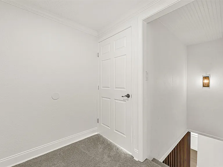 513 Main St — Photo 29