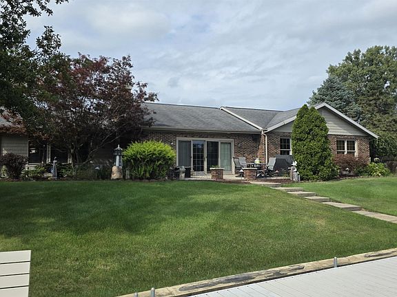 2nd image of 2109 Smith Ct