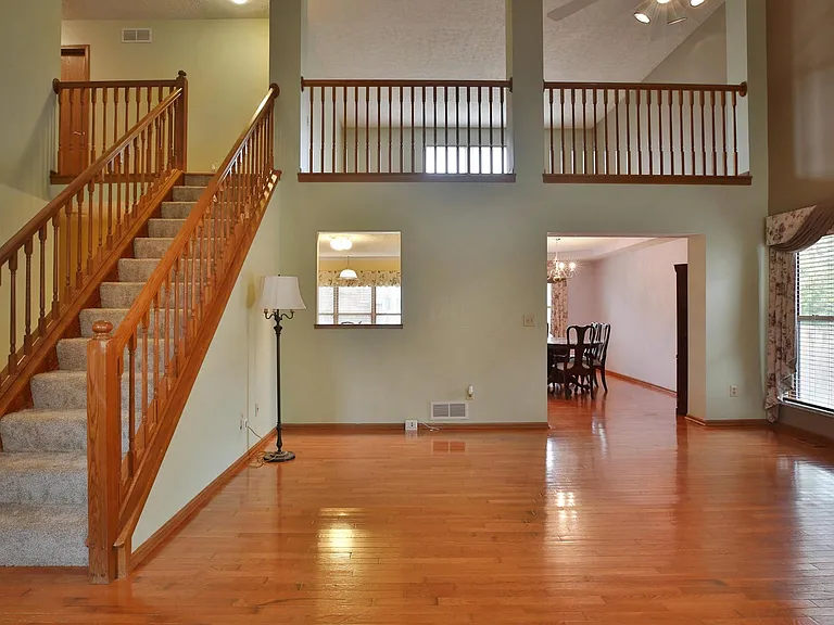 7567 Ladywell Ct — Photo 8