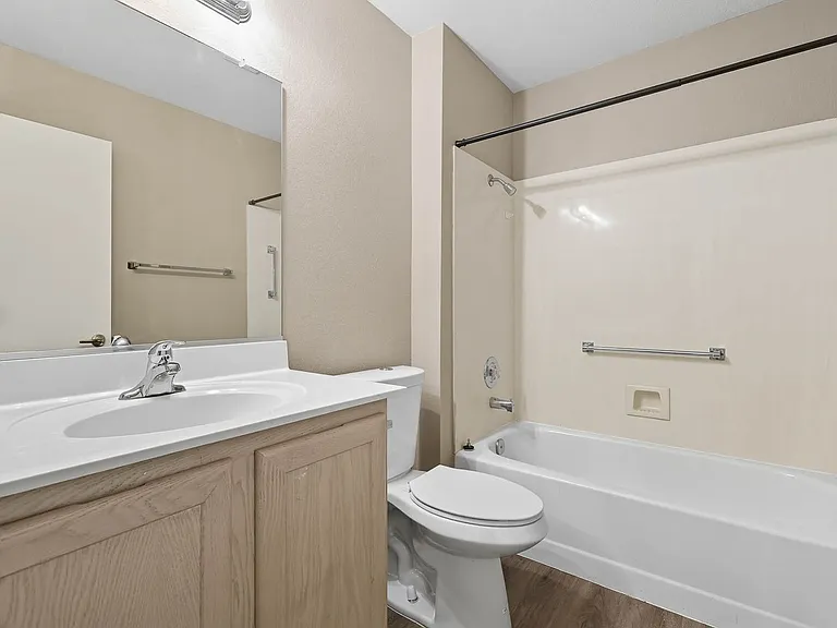 2501 Showcase Dr — Photo 17