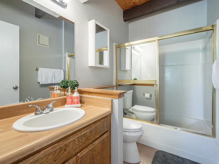 10333 Schaffer Dr — Photo 10