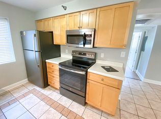 325 Welch Ave #6, Ames, IA 50012