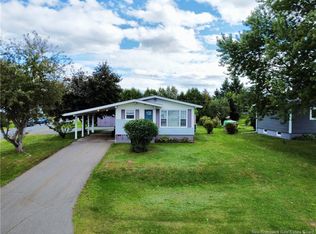 227 Francine, Beresford, NB E8K1N6