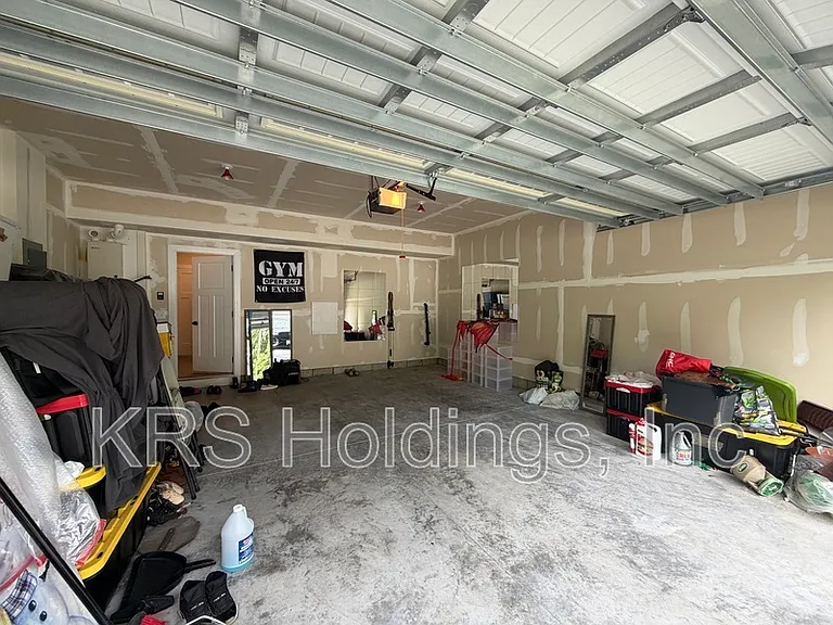 1730 Watershed Ct — Photo 16