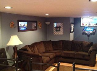 7334 S Lenox Ave, Oak Creek, WI 53154