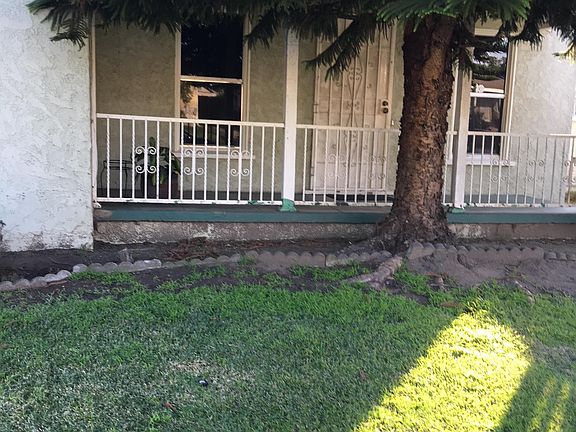 2nd image of 3736 W 58th Pl