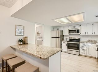12560 E Warren Dr UNIT B, Aurora, CO 80014