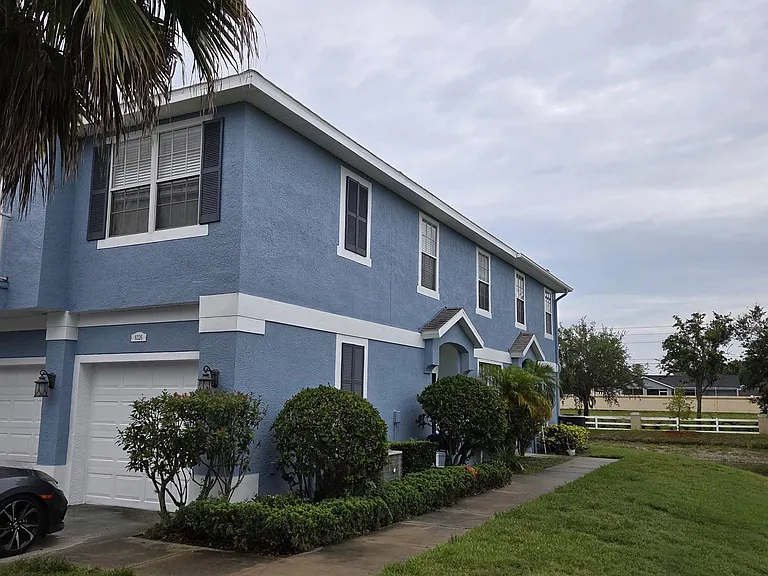 8326 Shallow Creek Ct — Photo 23