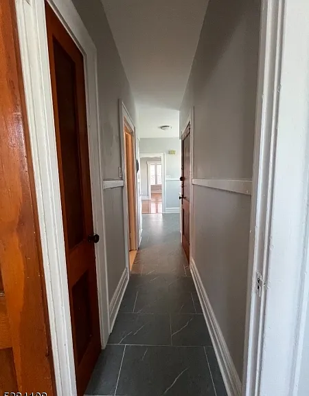 204 Columbia Ave — Photo 25