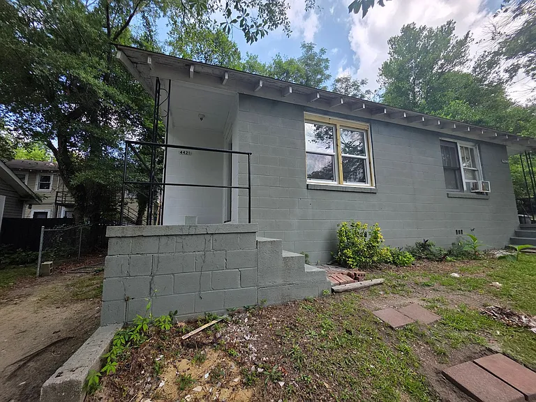 4421 Windemere Ave — Photo 1