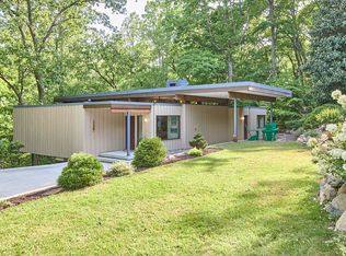 220 Glenhill Ln, Chapel Hill, NC 27514