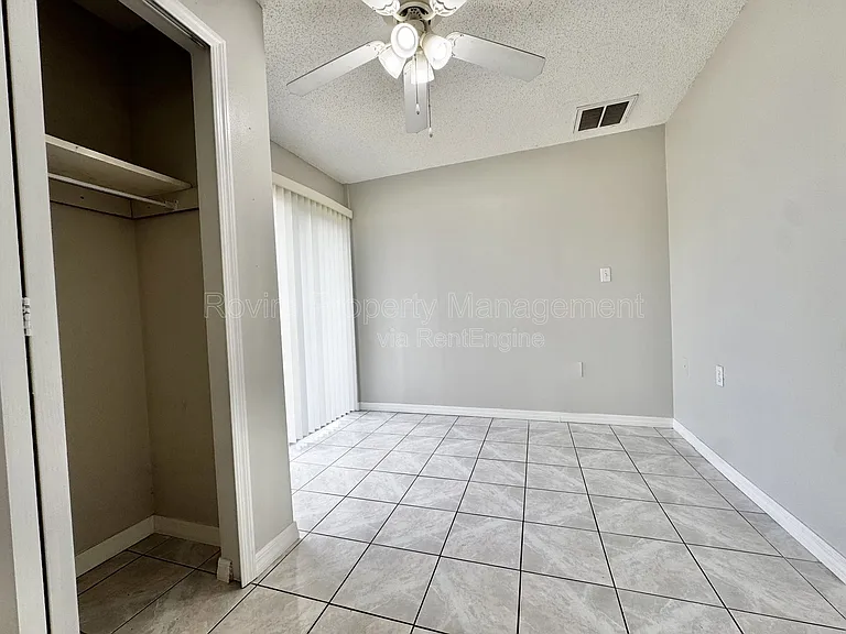 927 Louisiana Ave — Photo 8