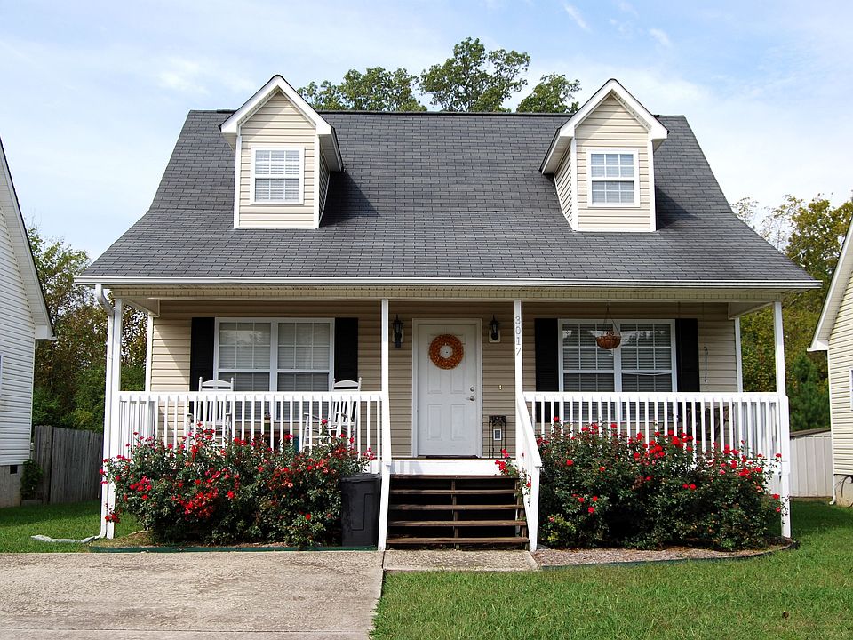 1st image of 3017 Holly Brook Cir NE