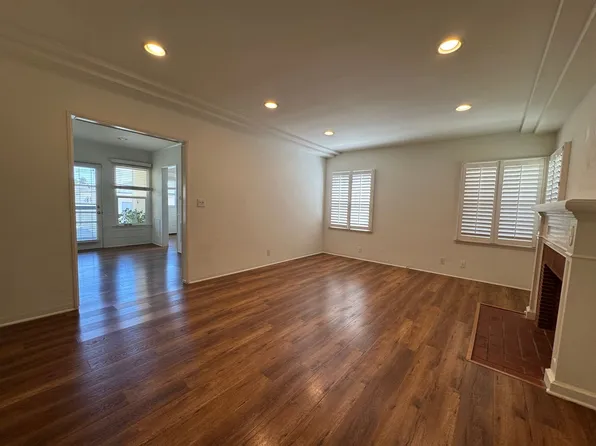 823 23rd St, Santa Monica, CA 90403
