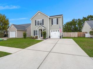 212 Avonshire Dr, Summerville, SC 29483