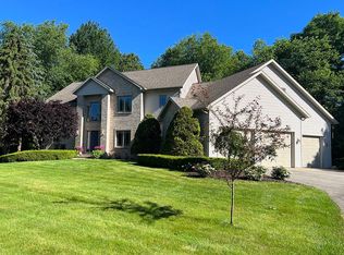 5857 Pheasant View Dr NE, Ada, MI 49301