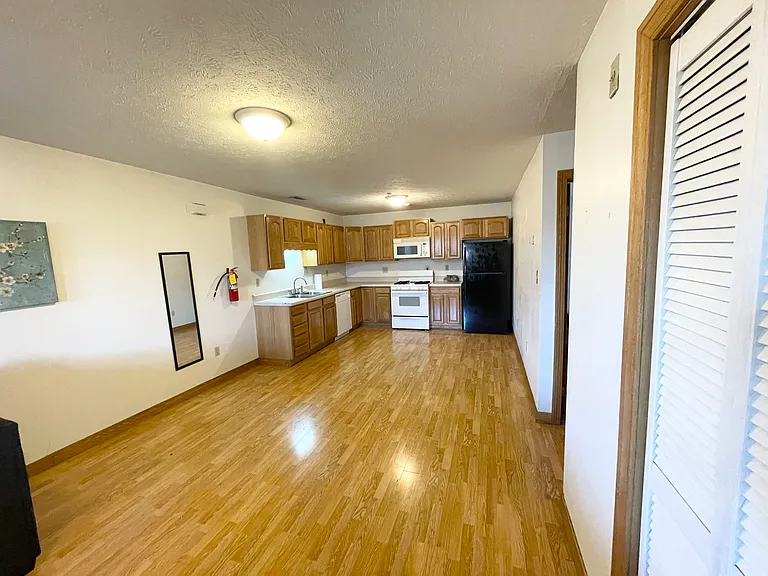 Campus Lofts — Photo 15